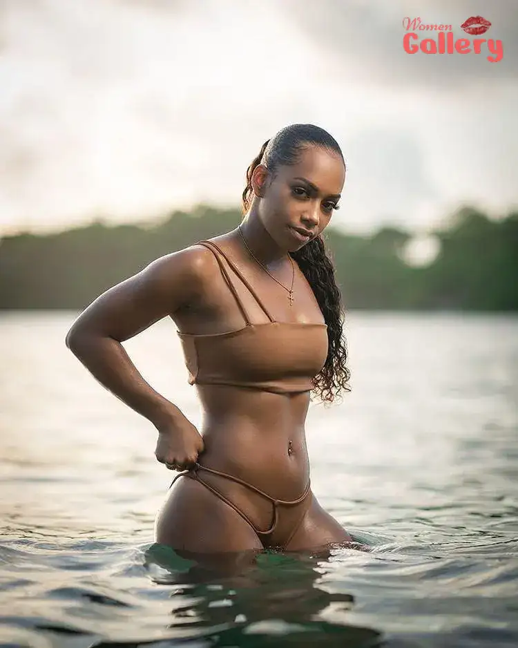 glamorous Jamaican babes image